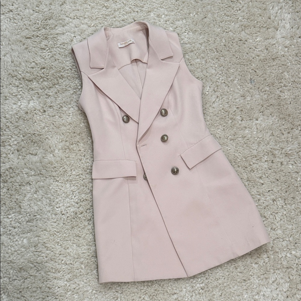 Pink Sleeveless Double-Breasted Vest